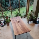 Une table youTubesque