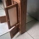 Petit meuble de poupée