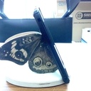 Un support smartphone qui papillonne