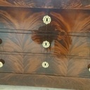 Commode empire