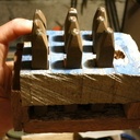 Support pour chiffres à frapper en bois d'épave