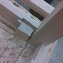 Detail de pied de table