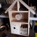 Hôtel à insectes mural