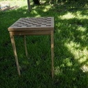 Un échiquier avec des chutes