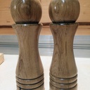 Tournage poivrières, vases et boites à épices
