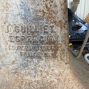 Lot 3 machines. 1scie à ruban 1dégau 1 perceuse colonne