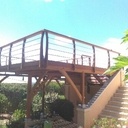 Extension de terrasse sur poteaux depotés et decalés en ipé et inox