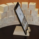 Support smartphone et iPad mini en chêne