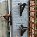 Supports de pots de fleurs