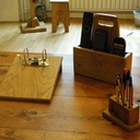 Porte télécommande en chêne et objets divers bureau