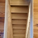 Escalier droit. Chêne et Châtaignier.