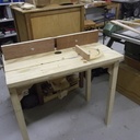 Défonceuse sous table.