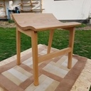 Tabouret à l'assise galbée