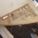 Escalier sur crémaillère à quart tournant.