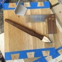 Étagère à queues d’aronde