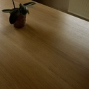 Table flottante à la Ishitani