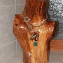 Des colliers, des colliers, des colliers...