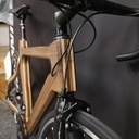 Vélo de route en bois