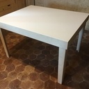 Table d'appoint aux pieds démontables sans aucun outil