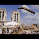 Première étape de la reconstruction de la flèche de Notre-Dame de Paris