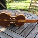 Boite à bijoux en forme de violon 2