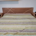 Et les tables de chevet pour finir