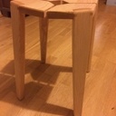 Tabouret en frêne