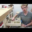 Des tiroirs de rangement