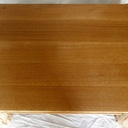 Table basse en mélange des genres