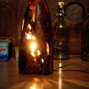 Lampe en loupe de noyer noir.