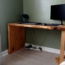 Bureau en châtaigner massif