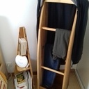 Valet et meuble de chevet