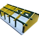 Hangar miniature pour matériel agricole (1:50)