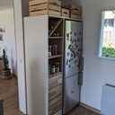 Conception et réalisation d'une cuisine en Valchomat Kaki/ mélaminé blanc et chêne