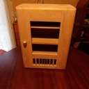 Meuble de salle de bains.