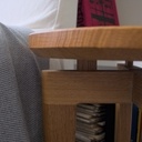 Table d'appoint 'flottante'