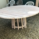 Table d’extérieur avec pied central