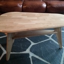 Table basse en chêne.