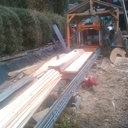 Porte double pour un ancien four à pain,