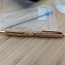 Stylo en prunier