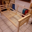 Canapé avec accoudoirs rabattables