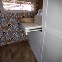 Chambre d'enfants avec table à langer escamotable