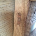 Tenons traversant avec du hêtre rouge