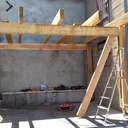 Auvent avec une terrasse sur le toit