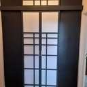 Portes coulissantes type shōji pour un dressing