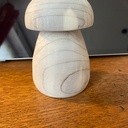 Champignon en bois ouvre bouteille