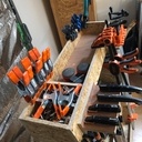 Servante à serres-joints