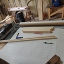 Une panière à linge ou même à vinyles