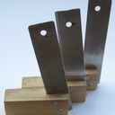 Petite équerre et gabarits de traçage des queues d'aronde en buis et métal