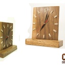 Horloge en bois tropical